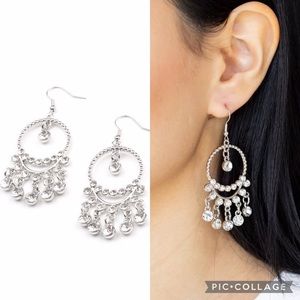 🐾 Cosmic Chandeliers✨